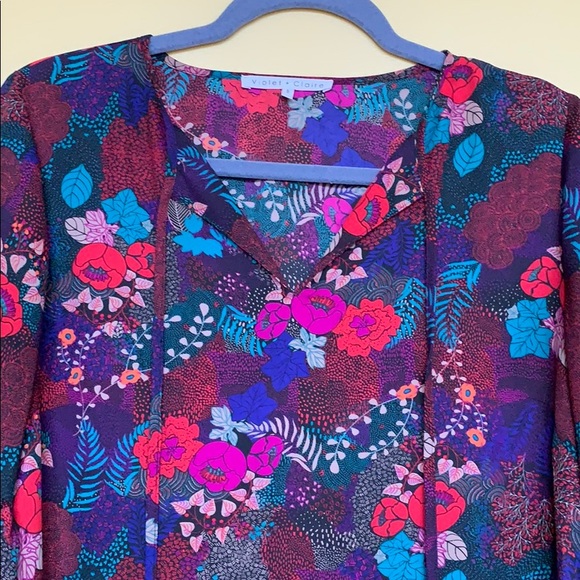 Fall Floral Blouse - Picture 2 of 7